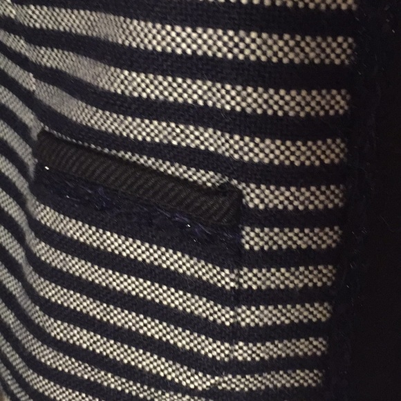 Like New, JCrew Blazer Size 4 - Picture 3 of 8